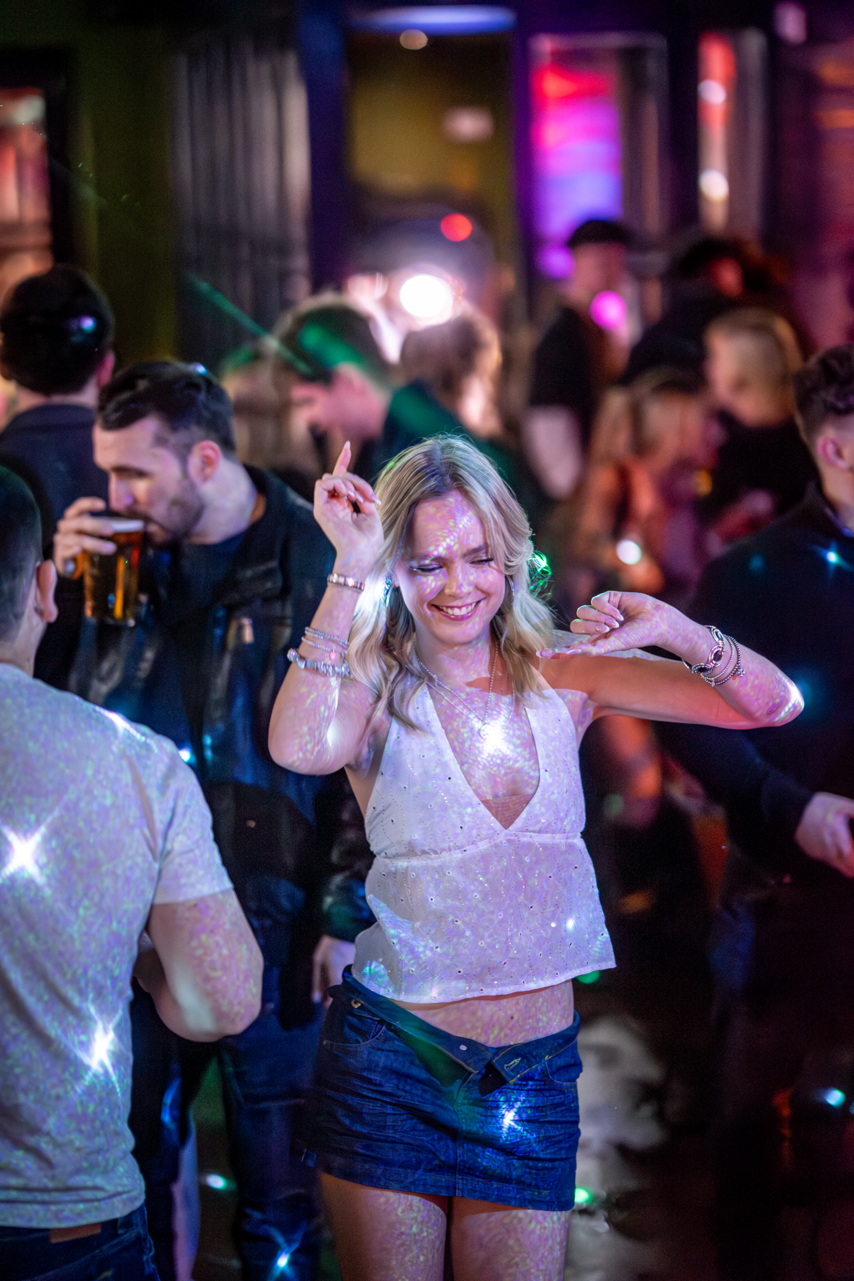 LIVE MUSIC EVERY WEEKEND