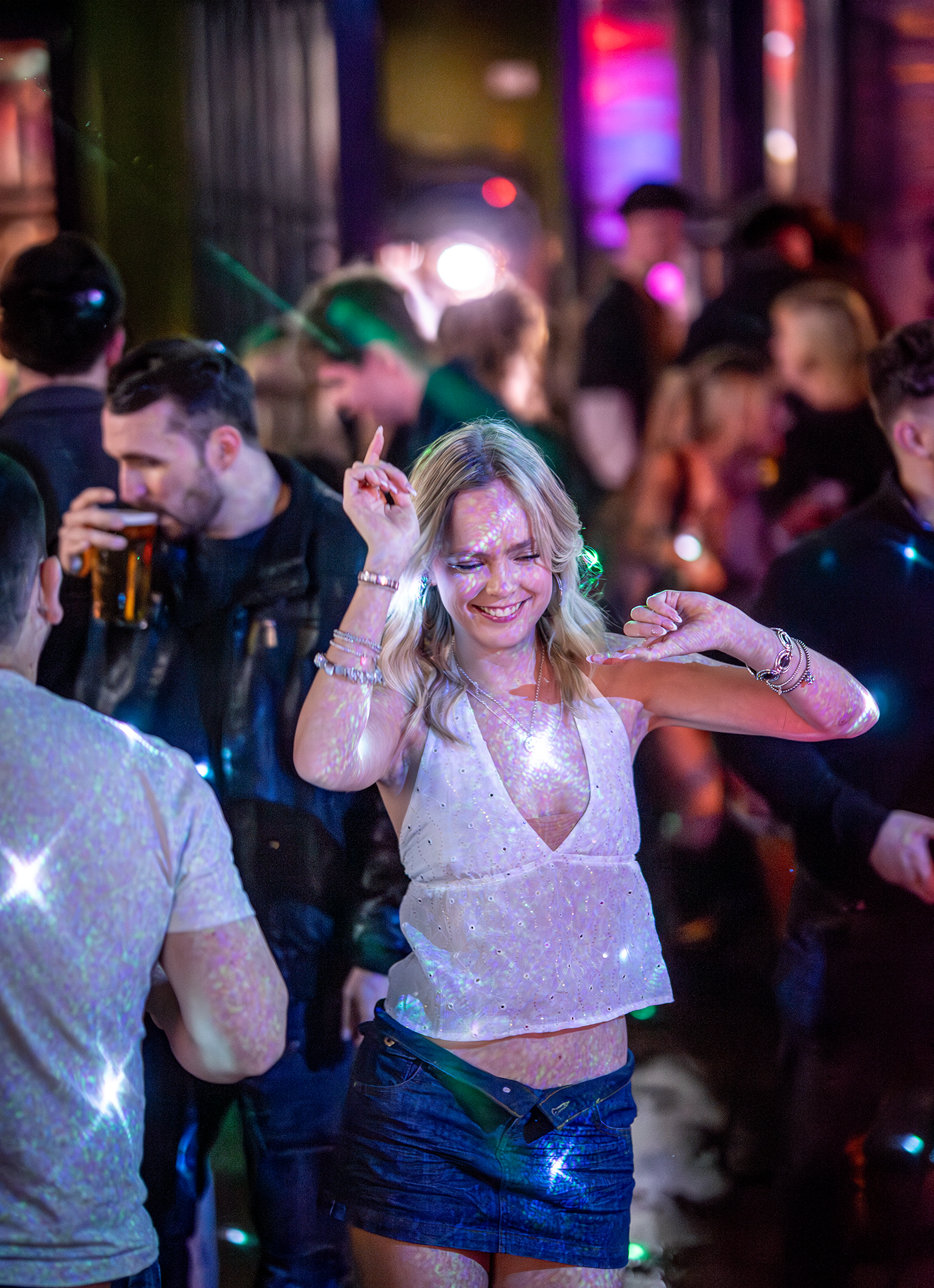LIVE MUSIC EVERY WEEKEND